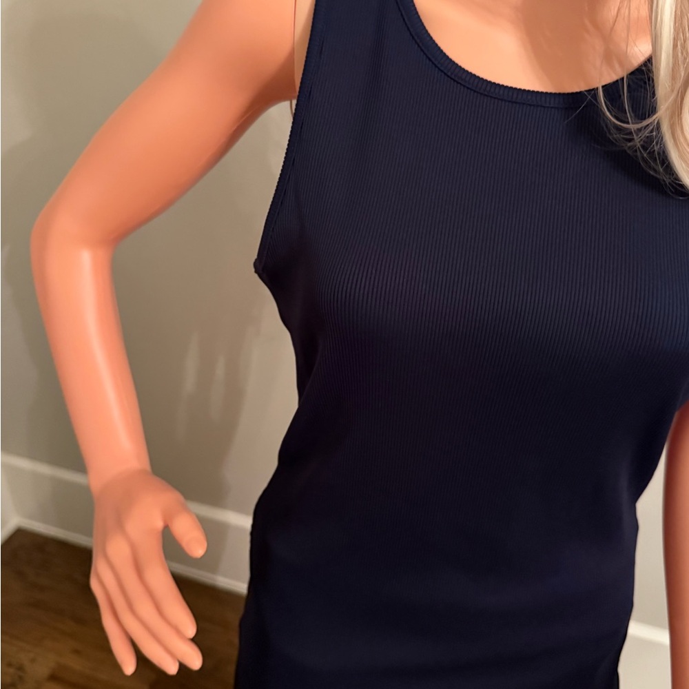 NWT Gorgeous Classic Navy Sleeveless Top! - Picture 8 of 8